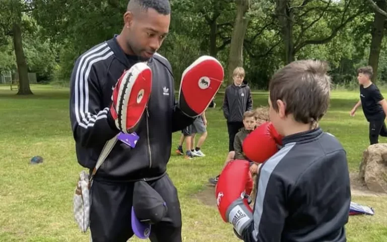 Learning Boxing with GYM